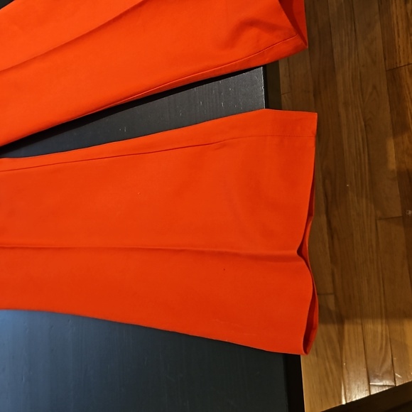 Modern boots pants gap - Picture 2 of 7